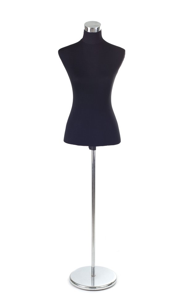 Bustes femme décoratifs : sublimez vos vitrines avec élégance