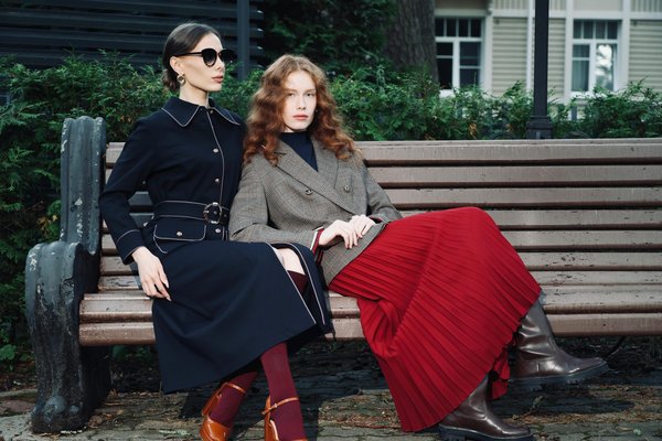 La jupe plissée longue : l'alliance parfaite du confort et du style !